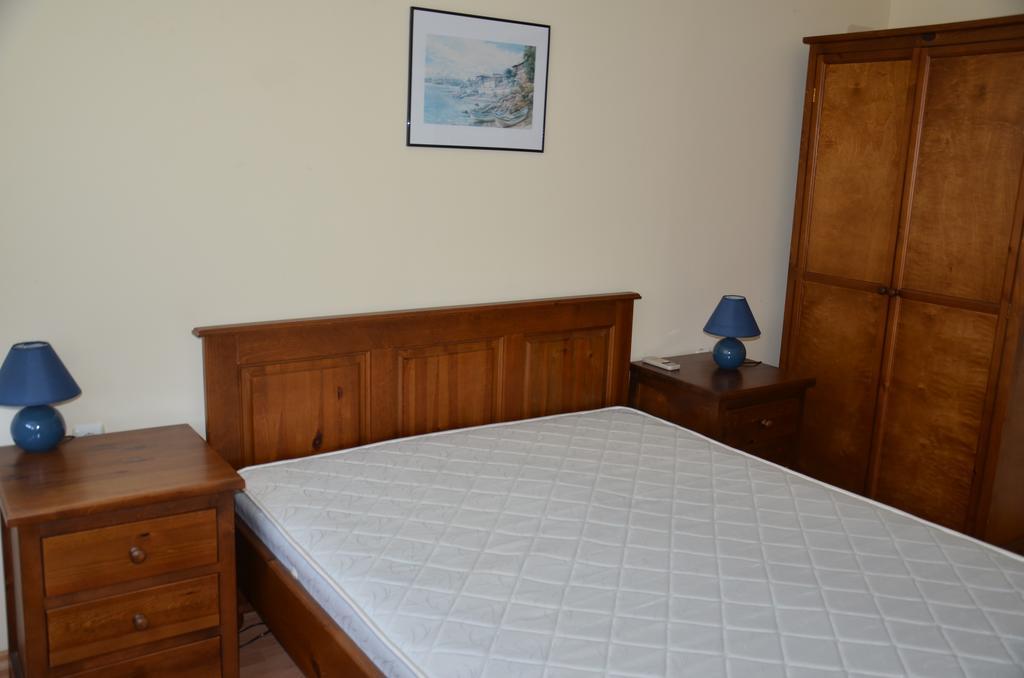 Single Private Apartments In Marina View Fort Beach Sveti Vlas Eksteriør billede